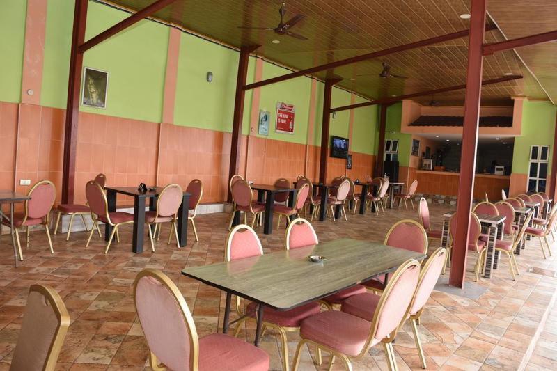 Hard Break Hotel Енугу Екстер'єр фото